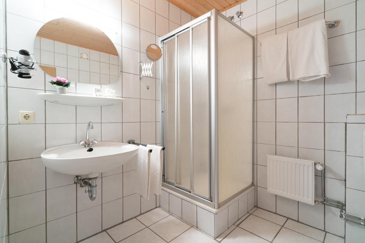 Hotel Deis Senheim Buitenkant foto